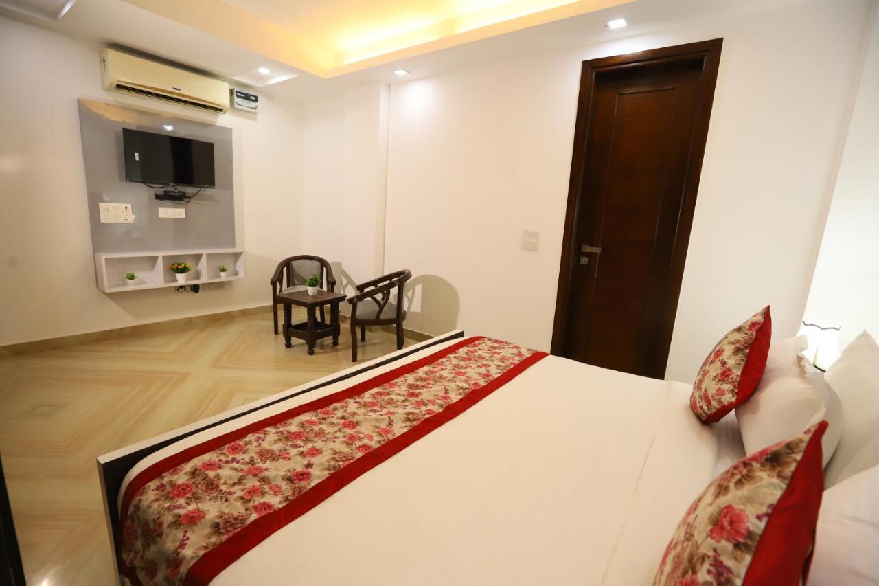 Hotel Nature View Green Park Metro Couple Friendly 新德里 外观 照片