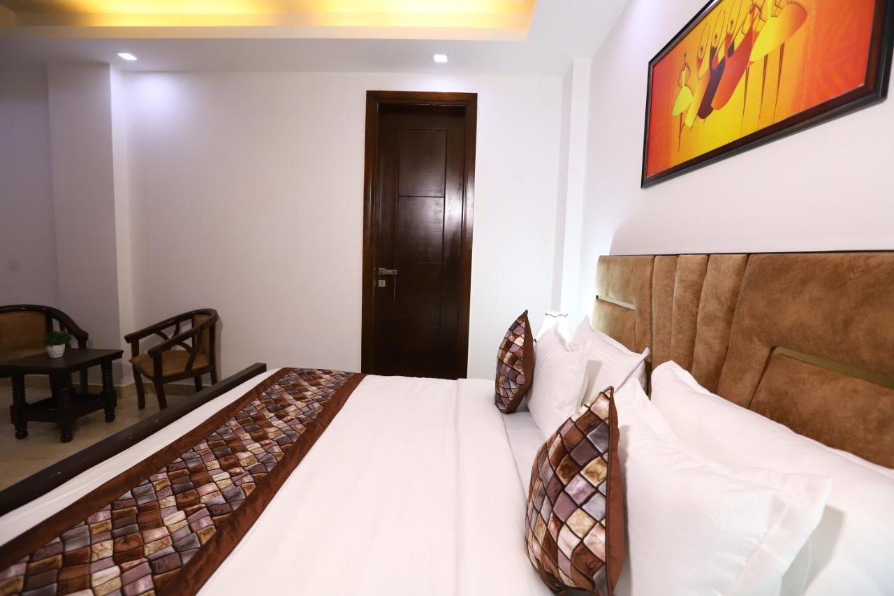 Hotel Nature View Green Park Metro Couple Friendly 新德里 外观 照片